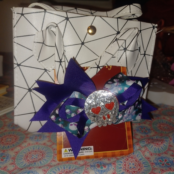MINI HANDBAG 👜  AND HAIR CLIP - Picture 1 of 4